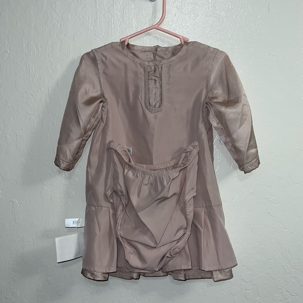NWT! 100% silk Baby Gap x Stella McCartney dress. Size 2T - Picture 10 of 12